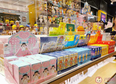 玩具盲盒的魅力与隐忧 如何引导孩子理性消费